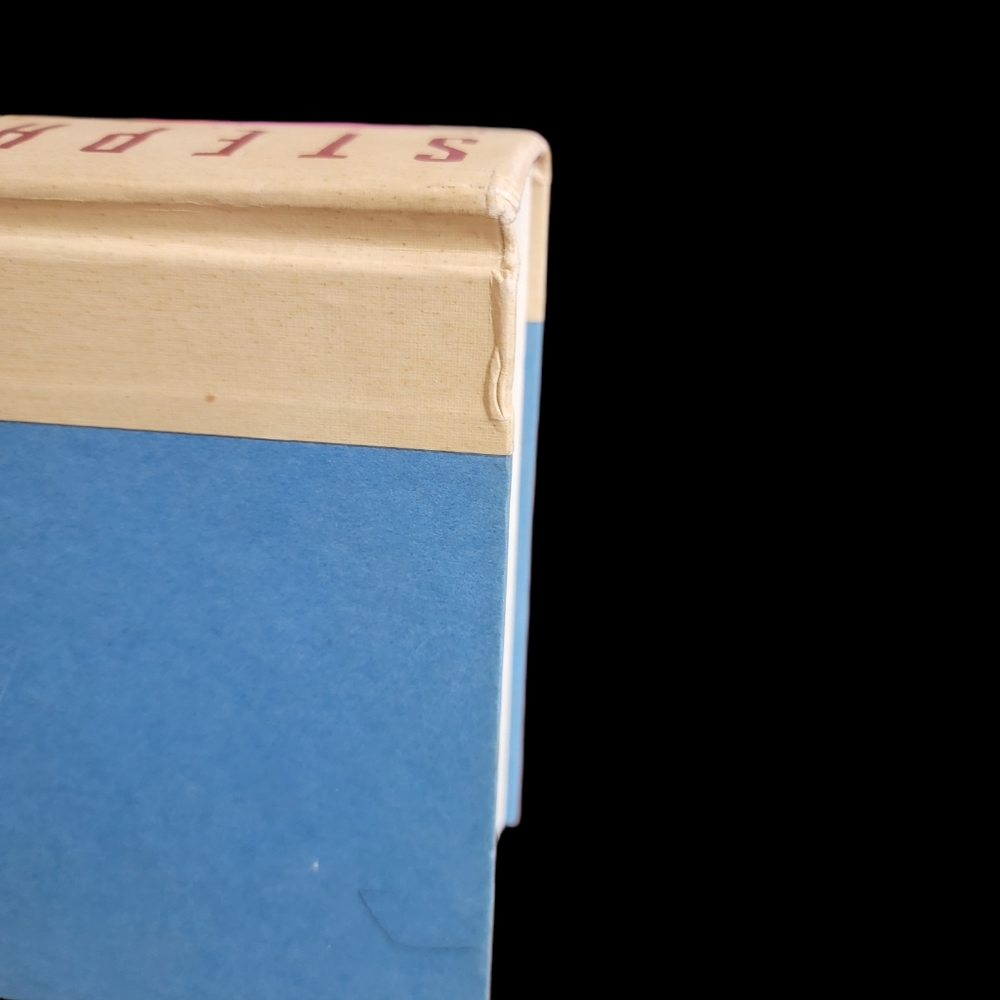 Book - Picture 4 of 5